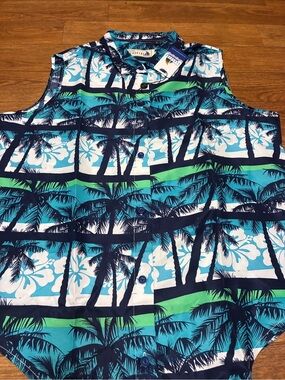 Women’s Seaspice Tropicana Palm Print Sleeveless Shirt  Size Large NWT
